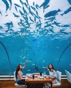 underwater restaurant in maldives 